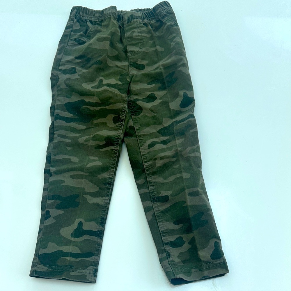 Carter’s Toddler Girls camo pants
